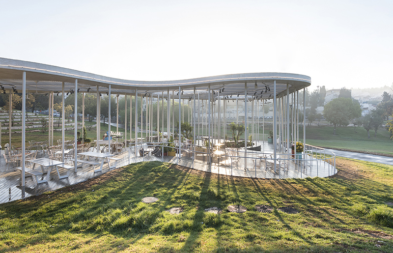Công trình kiến trúc xanh quán Cafe tại Sacher Park Israel